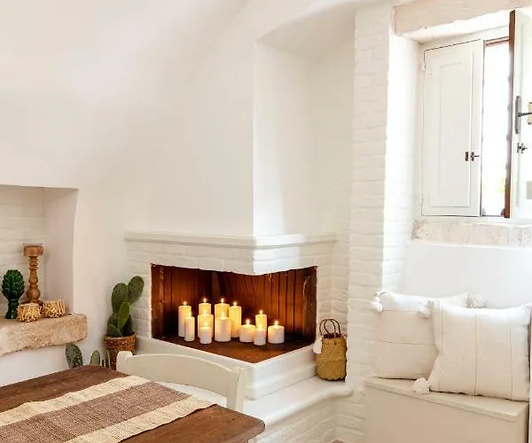 Alesia Luxury * Остуни